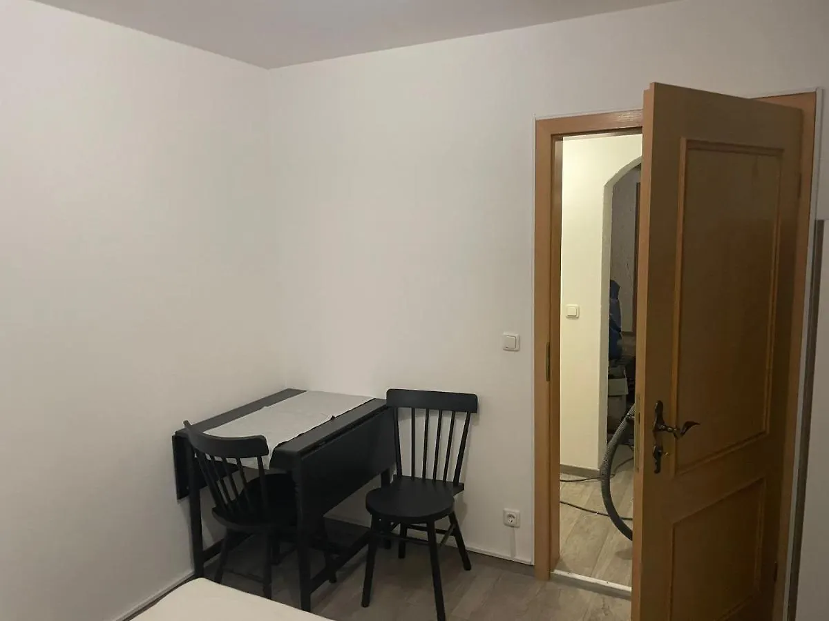 Monteursunterkunft Egenhofen - Fitters' Accommodation With Shared Kitchen 0*,  Németország